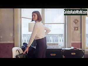 Cierra Ramirez underwear, Sexy scene in Good Trouble (2019-) 19