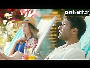 Christa B. Allen Sexy, bikini scene in Grand Hotel (2019) 2