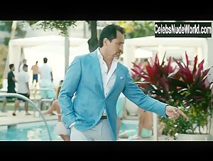 Christa B. Allen Sexy, bikini scene in Grand Hotel (2019) 3