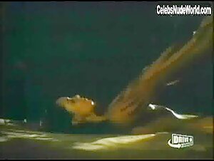 Cynthia Dale Nude, breasts scene in Heavenly Bodies (1984) 12