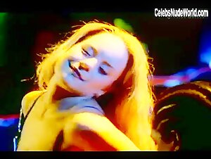 Jenna von Oÿ Sexy scene in Truth Be Told (2002) 10