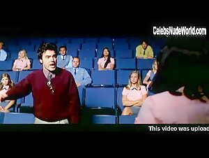 Elisabeth Harnois Sexy scene in Pretty Persuasion (2005) 15
