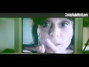 Helen Buday breasts, Nude scene in Alexandra's Project (2003) 6