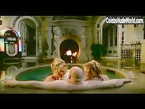 Elaine Klimaszewski bikini, Sexy scene in Drop Dead Sexy (2005) 6