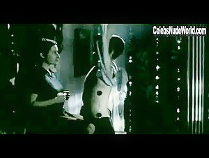 Eliana López Nude, breasts scene in Caracas: Love Unto Death (2000) 2