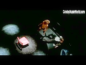 Ellen Ewusie breasts, Nude scene in Masters of Horror (2005-2007) 14