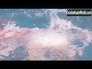 Claudine Auger bush, Nude scene in Thunderball (1965) 11
