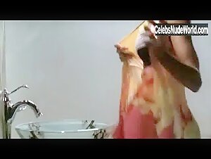 Ellen Ewusie underwear, Sexy scene in Fear Itself (2008-2009) 1