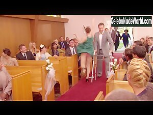 Ellie Kemper Attractive,underclothing scene in The Office (2005-2013) 13