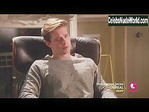 Edy Ganem underwear, Sexy scene in Devious Maids (2013-2016) 3