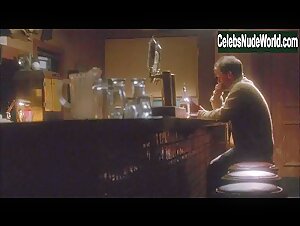 Glenne Headly underwear, Sexy scene in The Amateurs (2005) 6