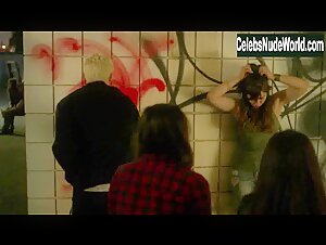 Eliza Taylor Sexy scene in Thumper (2017) 5