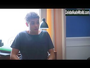 Donna Feldman Sexy scene in The Oval (2019-2021) 2