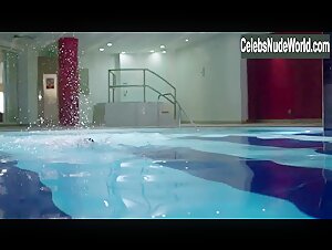 Gillian Anderson Sexy scene in The Fall (2013-2014) 17