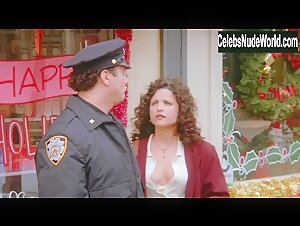 Julia Louis-Dreyfus Sexxy,underwear scene in Seinfeld (1989-1995) 15
