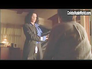 Julianna Margulies Sexy scene in The Man from Elysian Fields (2001) 5