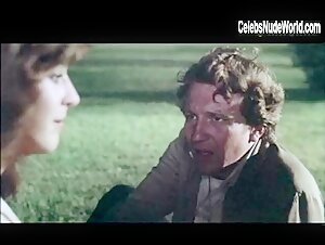 Jodi Thelen breasts, Nude scene in Four Friends (1981) 15