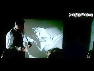 Kathleen Chalfant Nude, breasts scene in Kinsey (2004) 1