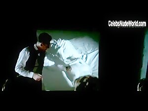 Kathleen Chalfant Nude, breasts scene in Kinsey (2004) 3