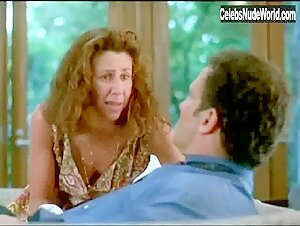 Julie Kavner Sexy scene in I'll Do Anything (1994) 16