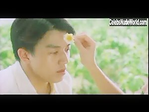 Yoon Ji-hye Outdoor Nudity , Perfect Butt scene in Plum Blossom (2000) 8
