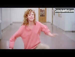 JoBeth Williams Nude, breasts scene in Teachers (1984) 3