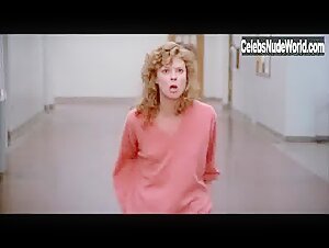 JoBeth Williams Nude, breasts scene in Teachers (1984) 4
