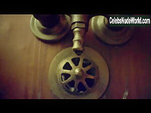 Gillian Anderson Sexy scene in Hannibal (2014-2015) 6