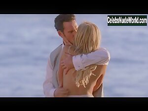 Julia Levy-Boeken Sexy scene in Entourage (2004-2011) 11