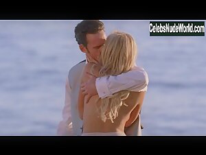 Julia Levy-Boeken Sexy scene in Entourage (2004-2011) 18