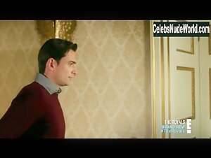 Jerry-Jane Pears underwear, Sexy scene in The Royals (2015-2018) 16