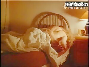 Jennifer Sommerfeld Nude, breasts scene in Terrified (1995) 2