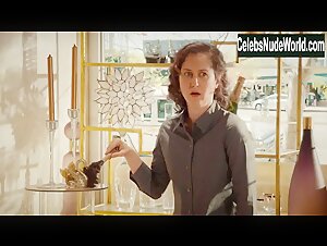Carly Hughes, Jessica St. Clair lesbian, Sexy scene in American Housewife (2016-2018) 16