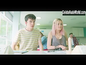 Gillian Anderson Funny , Kinky scene in Sex Education (2019-) 3