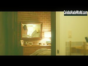 Bethany Joy Lenz Sexy scene in Pearson (2019) 4