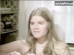 Mare Winningham Nude, breasts scene in One Trick Pony (1980) 6