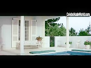 Leigh Taylor-Young bush, Nude scene in The Big Bounce (1969) 11