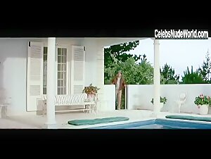 Leigh Taylor-Young bush, Nude scene in The Big Bounce (1969) 12