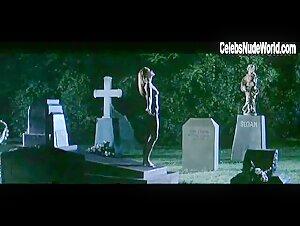 Leigh Taylor-Young breasts, Nude scene in The Big Bounce (1969) 6