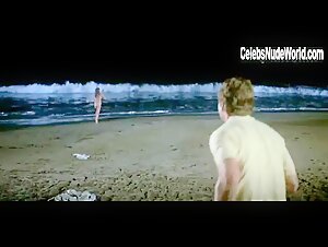 Leigh Taylor-Young butt, Nude scene in The Big Bounce (1969) 8