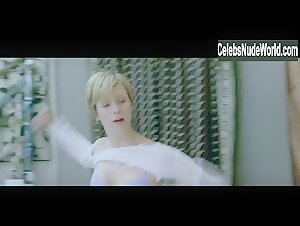 Laura Regan Sexxy,underwear scene in Hollow Man 2 (2006)