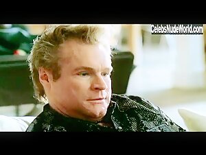 Lindsay Gareth Sexy scene in Bottoms Up (2006) 11