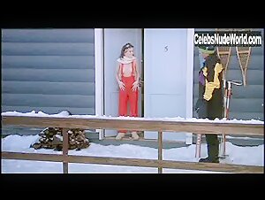 Laura Leighton Sexy scene in Seven Girlfriends (1999) 2