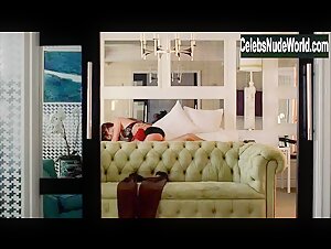 Lindsay Sloane Sexy,underwear scene in Entourage (2004-2011) 15