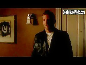 Lindsay Price Sexy scene in Kitchen Confidential (2005-2006) 5