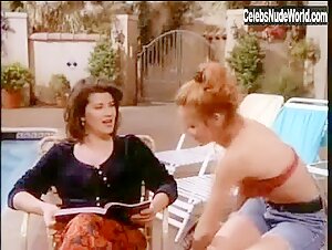 Laura Leighton bikini, Sexy scene in Melrose Place (1992-1997) 2