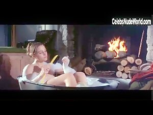 Leigh Taylor-Young breasts, Nude scene in The Buttercup Chain (1970) 1