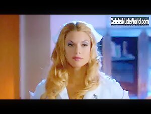 Kristia Knowles underwear, Sexy scene in RoboDoc (2008) 9