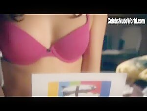 Klariza Clayton Lingerie , Bare Legs scene in Skins (2007-2011) 1