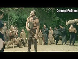 Krystal Vee Athletic , Fighting scene in The Scorpion King 3: Battle for Redemption (2012) 6
